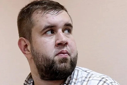 Избивший репортера НТВ мужчина рассказал, сколько ему предлагали за участие в "Пусть говорят"